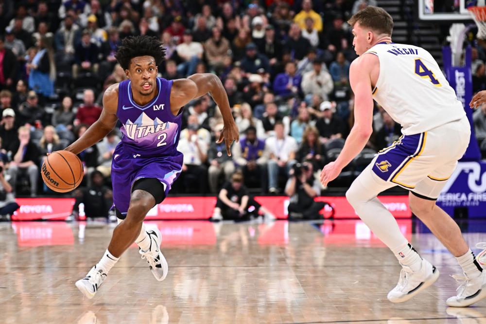 引人注目的 引人注目的